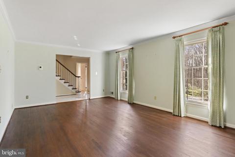 1105 Flor Ln, Mclean, VA 22102 photo 9