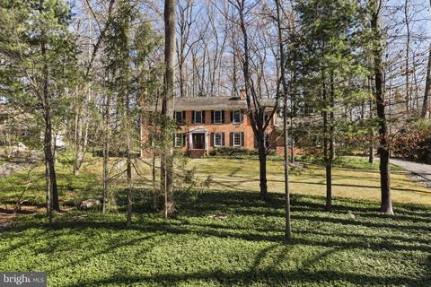 1105 Flor Ln, Mclean, VA 22102 photo 2