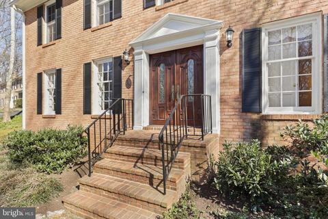 1105 Flor Ln, Mclean, VA 22102 photo 4