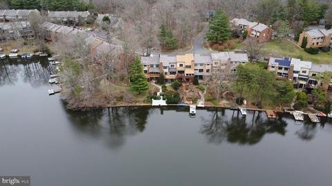 11074 Thrush Ridge Rd, Reston, VA 20191 photo 38