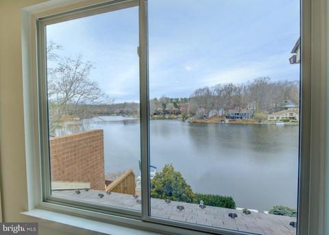 11074 Thrush Ridge Rd, Reston, VA 20191 photo 19