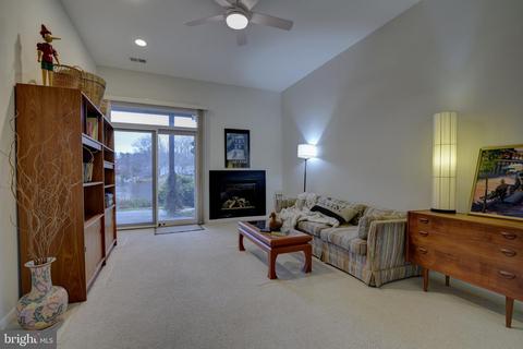11074 Thrush Ridge Rd, Reston, VA 20191 photo 30