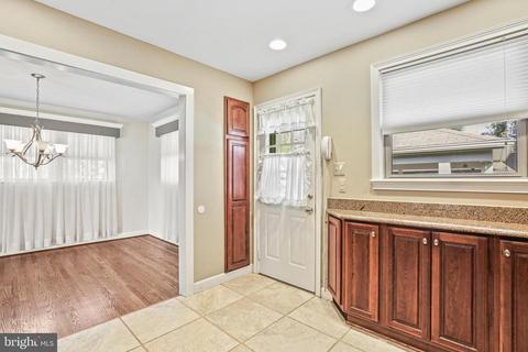 7418 Jervis St, Springfield, VA 22151 photo 8