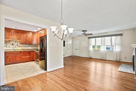 7418 Jervis St, Springfield, VA 22151 photo 6