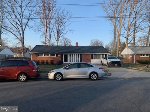 7207 Halifax Pl, Springfield, VA 22150
