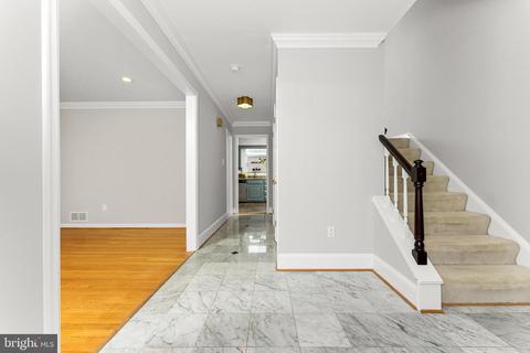 7735 Falstaff Rd, Mclean, VA 22102 photo 4
