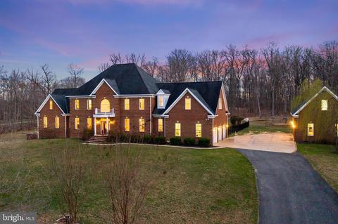 6140 Doyle Rd, Clifton, VA 20124