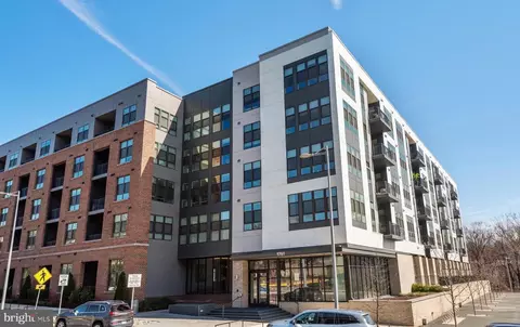 1761 Old Meadow Rd #410, Mclean, VA 22102