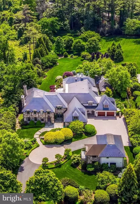 1163 Chain Bridge Rd, Mclean, VA 22101