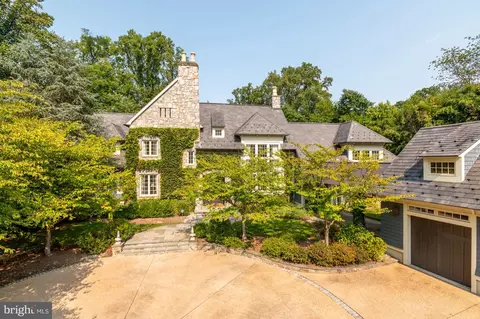 1937 Birch Rd, Mclean, VA 22101 photo 5