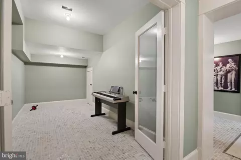 1937 Birch Rd, Mclean, VA 22101 photo 38
