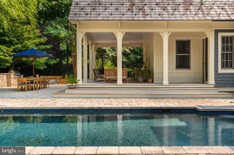1937 Birch Rd, Mclean, VA 22101