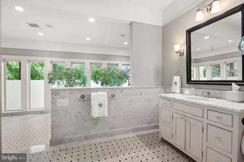 1937 Birch Rd, Mclean, VA 22101 photo 24