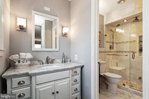 10801 Midsummer Dr, Reston, VA 20191 photo 19