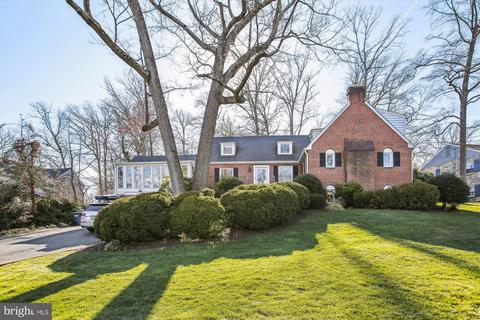 5950 Wilton Rd, Alexandria, VA 22310