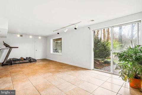 1014 Broad Branch Ct, Mclean, VA 22101 photo 40