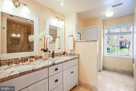 1014 Broad Branch Ct, Mclean, VA 22101 photo 27