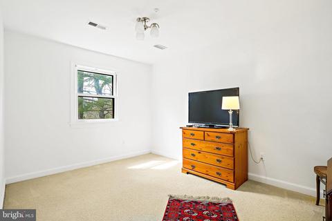 1014 Broad Branch Ct, Mclean, VA 22101 photo 34