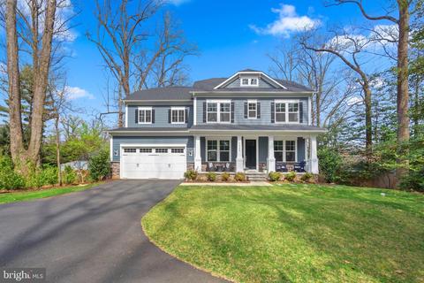 7903 Shreve Rd, Falls Church, VA 22043
