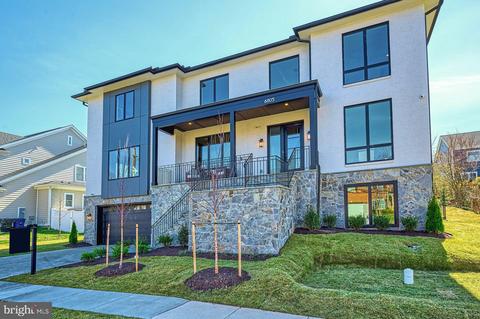 6805 Old Chesterbrook, Mclean, VA 22101 photo 2