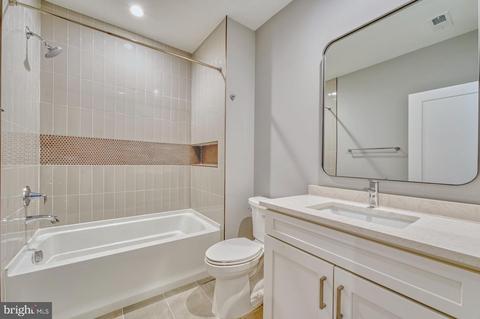 6805 Old Chesterbrook, Mclean, VA 22101 photo 61