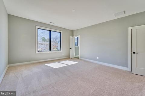 6805 Old Chesterbrook, Mclean, VA 22101 photo 47