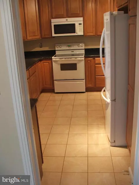 6613 Hackberry St, Springfield, VA 22150 photo 6
