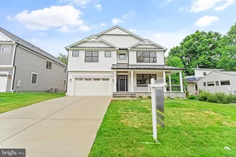 407 Tapawingo Rd SW, Vienna, VA 22180