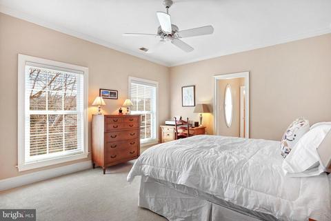 1598 Maddux Ln, Mclean, VA 22101 photo 41