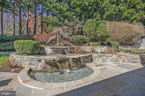 1598 Maddux Ln, Mclean, VA 22101 photo 52