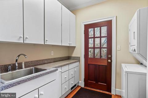 1598 Maddux Ln, Mclean, VA 22101 photo 23