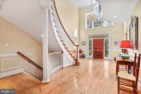 1598 Maddux Ln, Mclean, VA 22101 photo 4