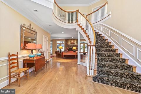 1598 Maddux Ln, Mclean, VA 22101 photo 3