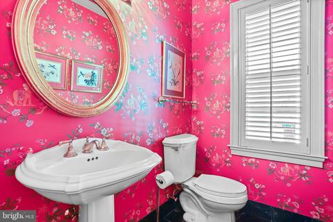 1598 Maddux Ln, Mclean, VA 22101 photo 7