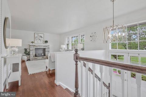 8135 Marcy Ave, Springfield, VA 22152 photo 8