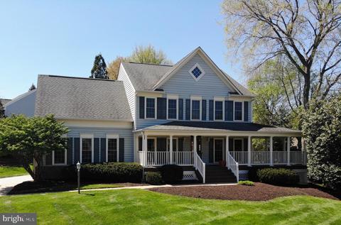 13510 Portage Pl, Centreville, VA 20120