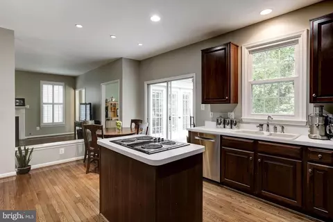 1111 Northwind Dr, Reston, VA 20194 photo 10