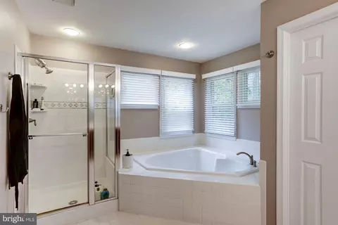 1111 Northwind Dr, Reston, VA 20194 photo 19