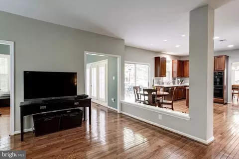 1111 Northwind Dr, Reston, VA 20194 photo 14