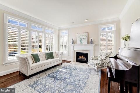 1316 Macbeth, Mclean, VA 22102 photo 8