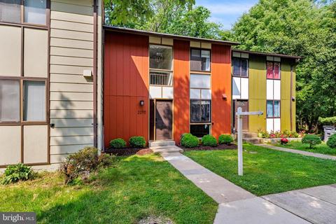 2270 Covent Gardens Ct, Reston, VA 20191