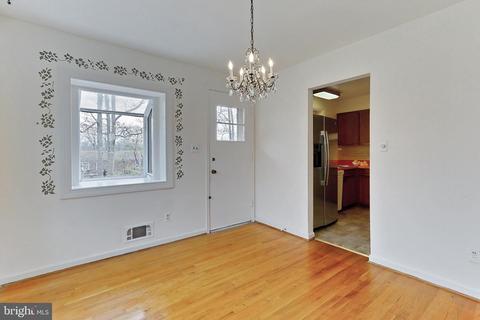 7513 Long Pine Dr, Springfield, VA 22151 photo 7