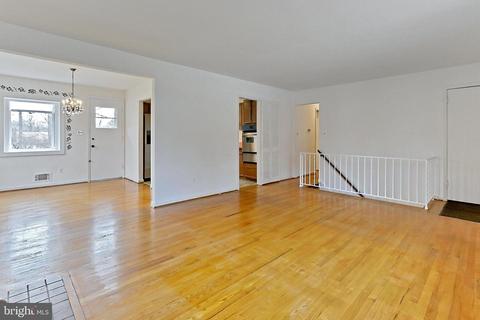 7513 Long Pine Dr, Springfield, VA 22151 photo 6