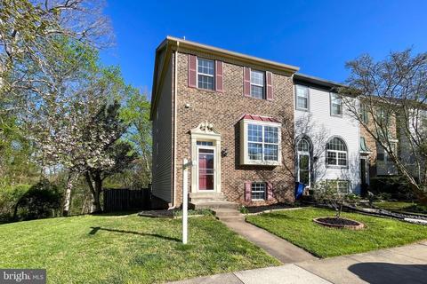 5740 Mason Bluff Dr, Burke, VA 22015