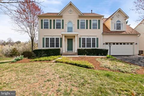 6101 Deer Ridge Trl, Springfield, VA 22150 photo 3