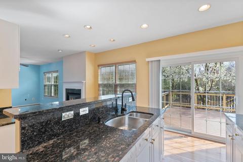 6101 Deer Ridge Trl, Springfield, VA 22150 photo 19