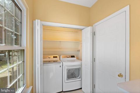 6101 Deer Ridge Trl, Springfield, VA 22150 photo 24