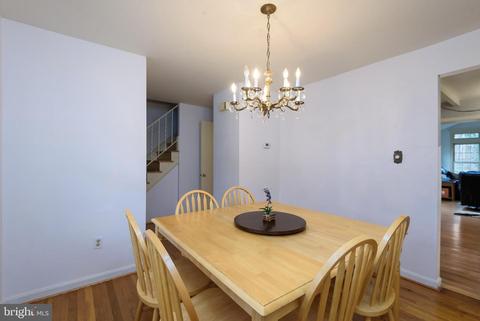 6912 Sydenstricker Rd, Springfield, VA 22152 photo 11