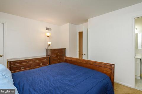 6912 Sydenstricker Rd, Springfield, VA 22152 photo 26