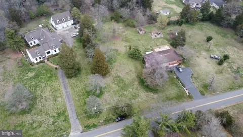 10915 Belmont Blvd, Lorton, VA 22079